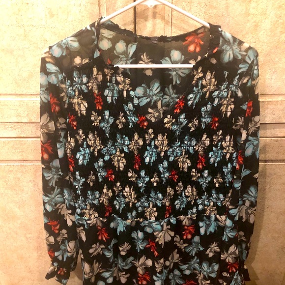 Shirt - Picture 1 of 2